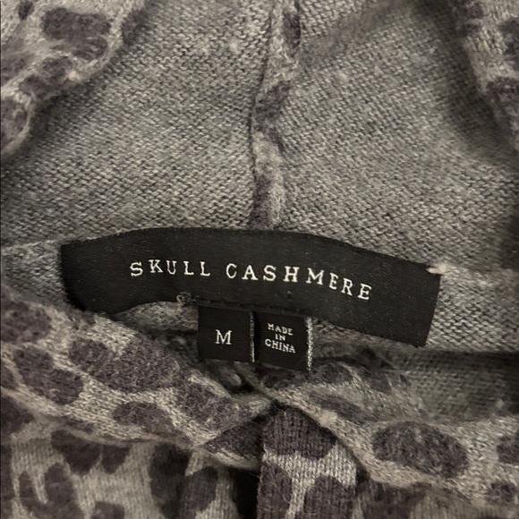 Skull Cashmere Leopard Set - Picture 2 of 8